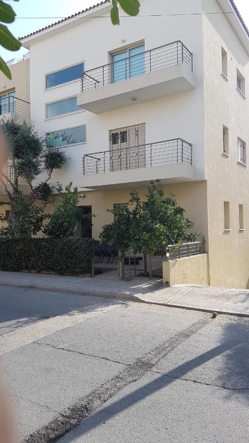 Kerynia Apartments Paphos Exterior photo