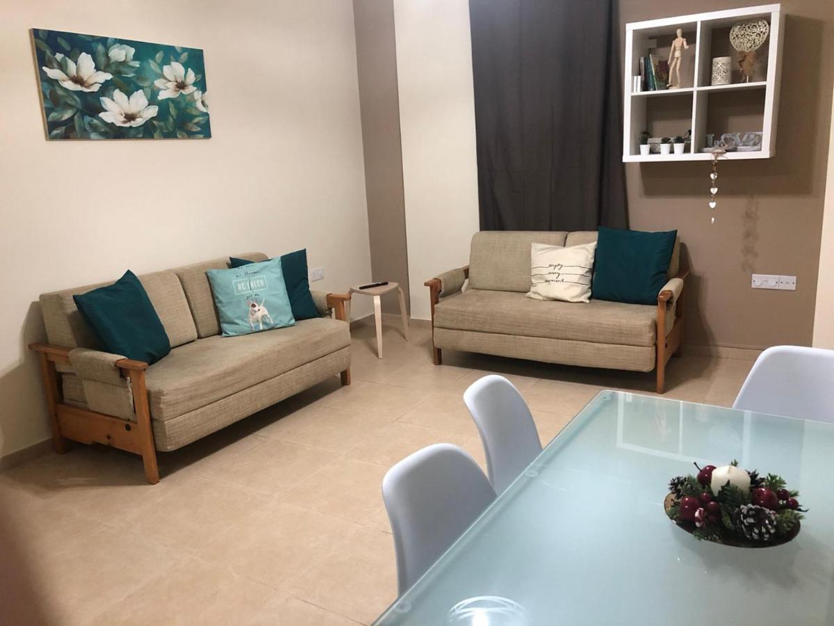 Kerynia Apartments Paphos Exterior photo