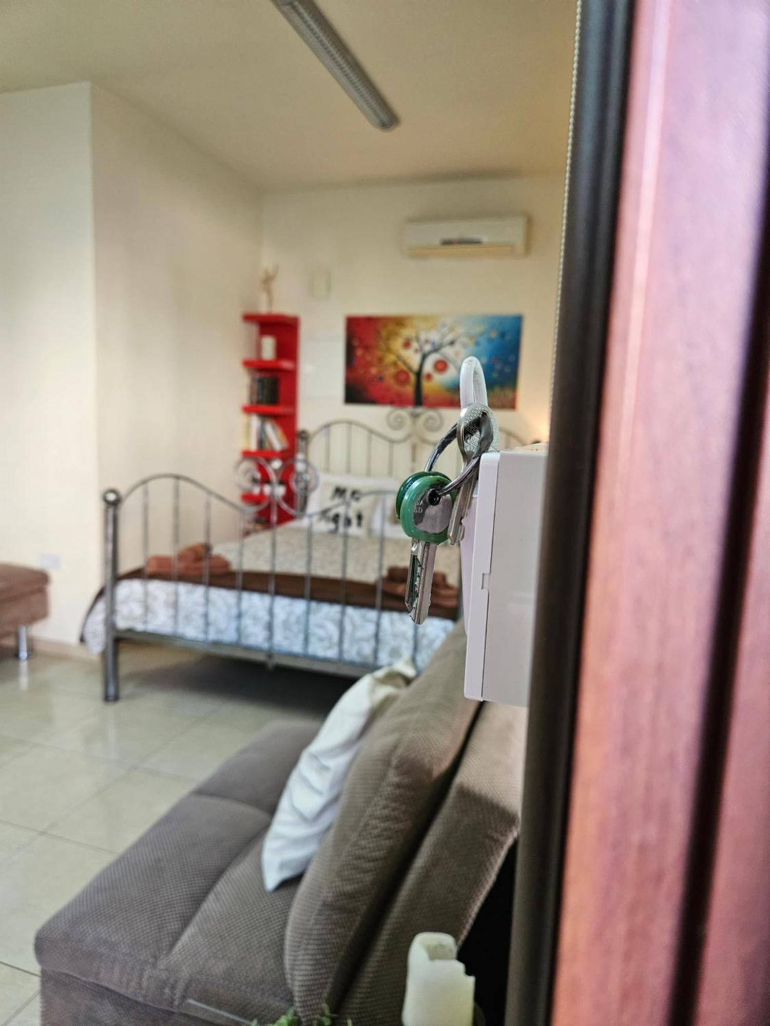 Kerynia Apartments Paphos Exterior photo