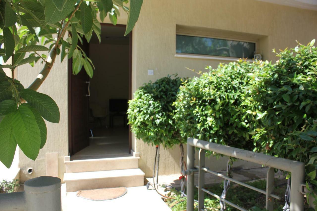 Kerynia Apartments Paphos Exterior photo