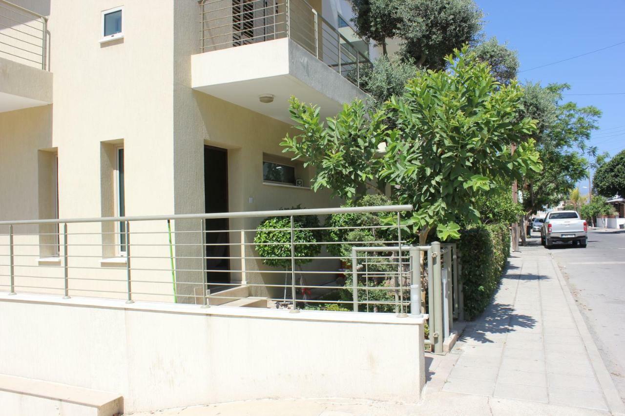 Kerynia Apartments Paphos Exterior photo